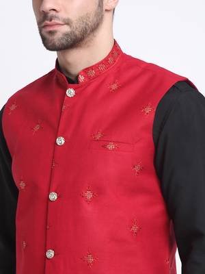 Men Cotton Black Pathani Kurta & Salwar with Red Nehru Jacket 2