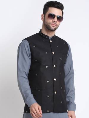 Men Cotton Grey Pathani Kurta & Salwar with Black Nehru Jacket 3