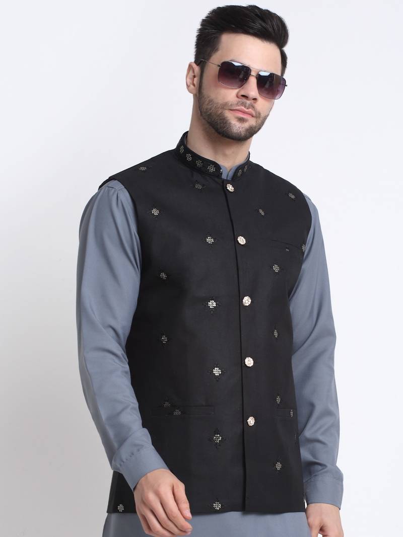 Men Cotton Grey Pathani Kurta & Salwar with Black Nehru Jacket