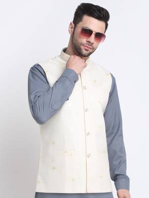 Men Cotton Grey Pathani Kurta & Salwar with White Nehru Jacket 4