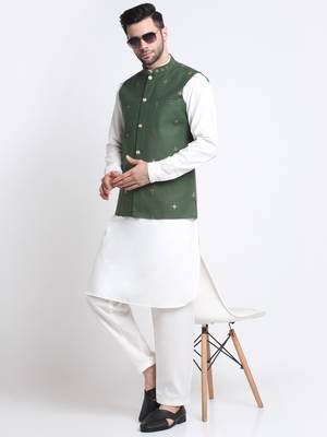 Men Cotton White Pathani Kurta & Salwar with Green Jacket 3