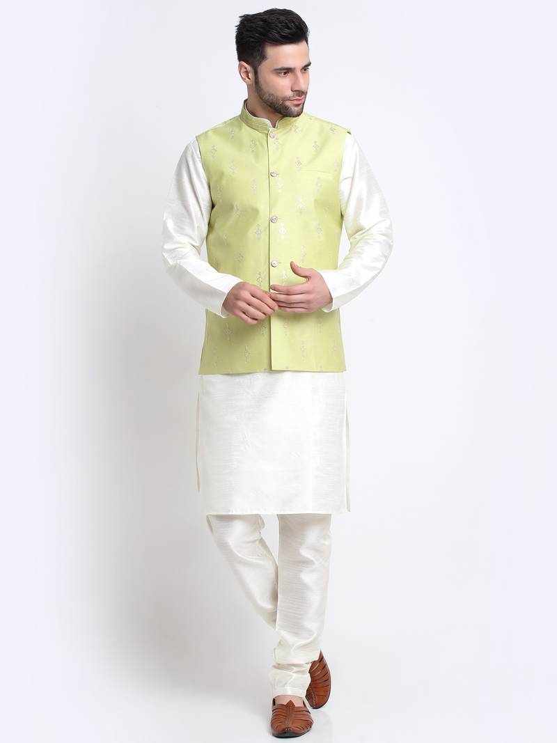 Men Cream Kurta & Churidar with Green Nehru Jacket