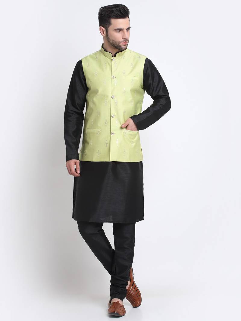 Men Black Kurta & Churidar with Green Nehru Jacket
