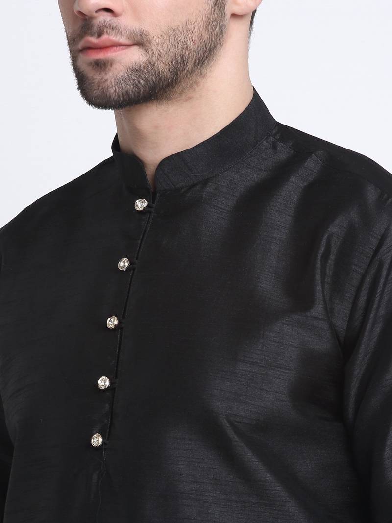 Men Black Kurta & Churidar with Green Nehru Jacket