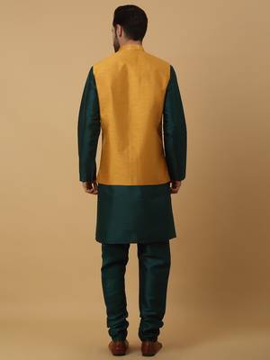 Men's Green Kurta and Churidar With Jacquard Ethnic Motifs Printed Nehru Jacket 3