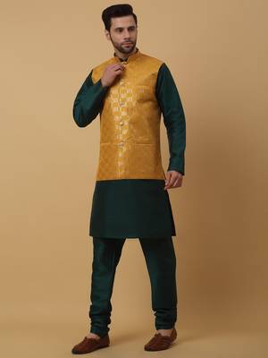 Men's Green Kurta and Churidar With Jacquard Ethnic Motifs Printed Nehru Jacket 6