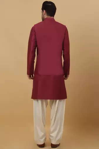 Men's maroon Kurta and Churidar With Jacquard Floral Nehru Jacket