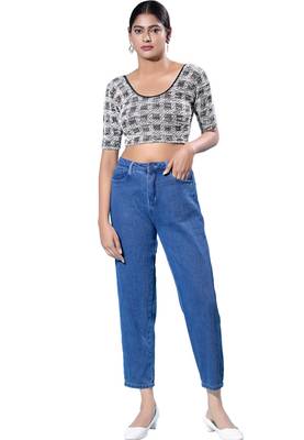 Non-Padded Jacquard Round Neck  Blouse 4