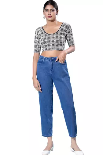 Non-Padded Jacquard Round Neck  Blouse