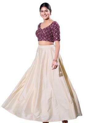 Padded Silk Sweatheart Neck  Blouse 4