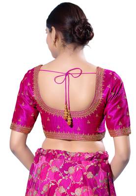 Padded silk Square Neck  Blouse 2