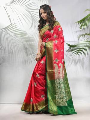 Rani pink embroidered motifs silk saree with zari borders 2