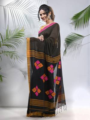 Black cotton saree with stripes pattern 2