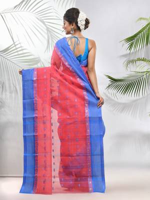 Crimson Red Pure Cotton Taant Saree With Woven Designs Without Blouse 3