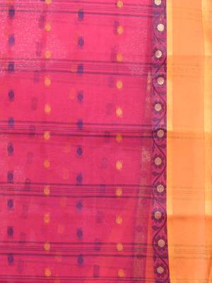 Fuchsia Pure Cotton Taant Saree With Woven Designs Without Blouse 4