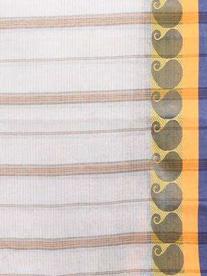 White Pure Cotton Taant Saree With Woven Designs Without Blouse 4