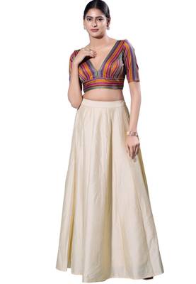 Padded Brocade V-Neck  Blouse 4