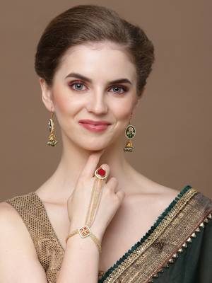 Green & gold jhumkas earring with kundan &  pearls 2