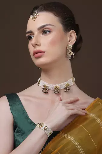 Blue & cream maang tikka head jewellery kundan & pearls