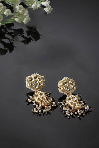 Green & gold drop earring with kundan &  pearls