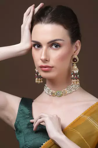 Silver & green chokar necklace kundan & pearls