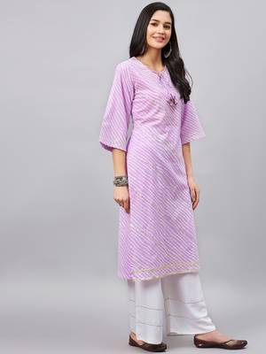 Winered women purple leheriya print with gota hanging straight kurta 3