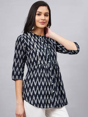 Winered woman black and white ikat print front opening tunic 4