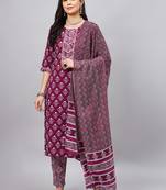 Winered women burgundy floral print gota neck detailing kurta set