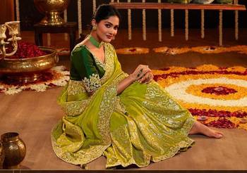 Green Silk Saree Jacquard Embroidery Work Saree for Women 4