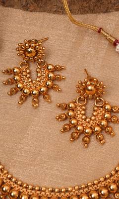 Traditional South Indian Long Necklace Set 2