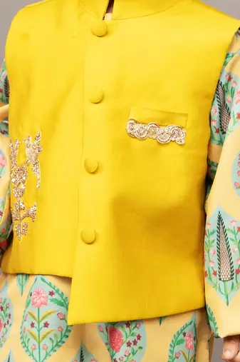 Yellow kurta silk printed floral bundi jacket set