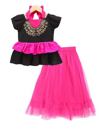 Twisha girls printed top & net ghagra -black & pink 1
