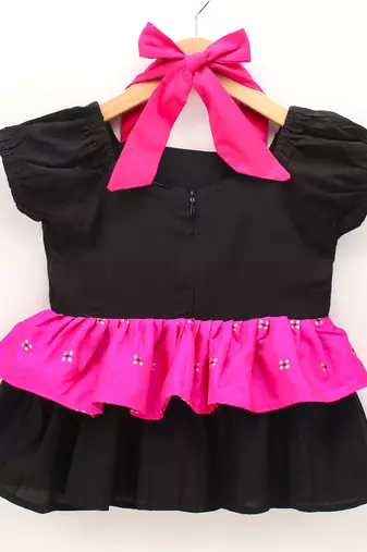 Twisha girls printed top & net ghagra -black & pink