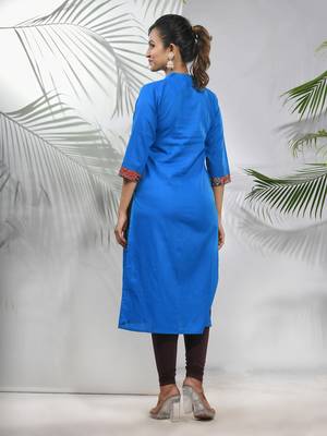Cobalt blue cotton ajrak printed straight kurta 3