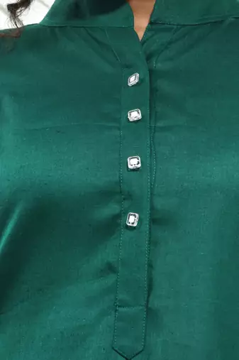 Green solid cotton a-line kurta