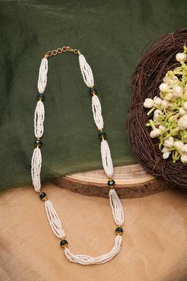 Necklace with White Beads and Green Stones 3