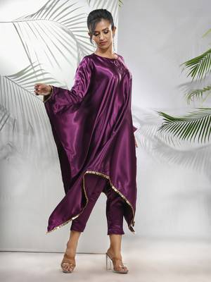 Purple solid kaftan & straight pant set with sequins 2