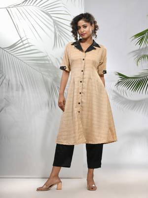 Beige matka solid a-line kurta set 1