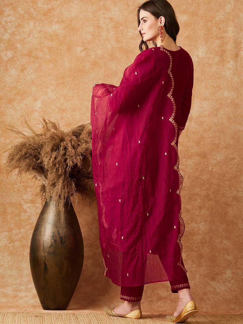  Velvet Embroidery Anarkali Kurta Set Salwar Suit pink Kurta Pant with Pink Dupatta for Women