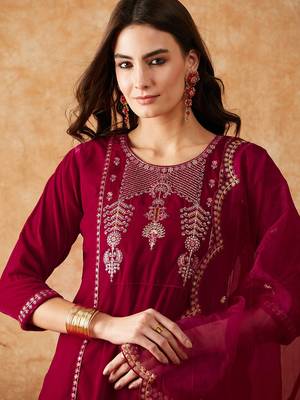  Velvet Embroidery Anarkali Kurta Set Salwar Suit pink Kurta Pant with Pink Dupatta for Women 6