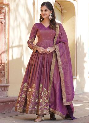 Onion pink viscose  embroidery zari sequins gown with dupatta 2