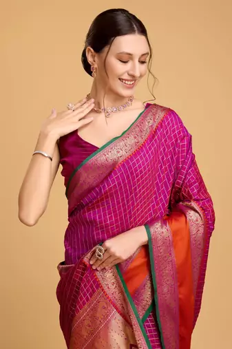 Ethnic And Festive Magenta Traditional Looks silk blend Woven Saree