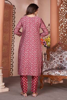 Magenta royal silk print and hand work on neck line kurta pant set 4