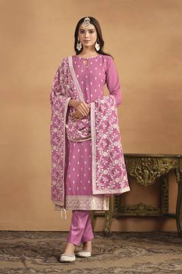 Pink colour heavy designer thread embroidery work faux georgette fabric partywear salwar kameez 3