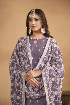 Voilet colour heavy thread embroidery work faux georgette fabric partywear salwar kameez 2