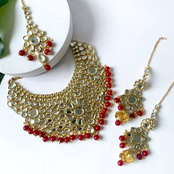 gold plated traditional handcrafted faux kundan & pearl bridal choker necklace jewellery set 1