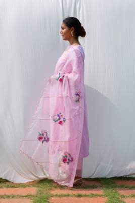 Radhika - pink suit set 3