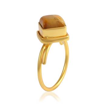 Brass gold plated cats eye lehsuniya astrology rashi ratan finger ring 3