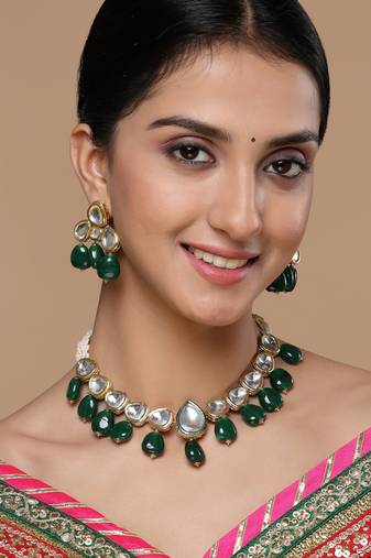 Green & gold drop earring with kundan &  pearls
