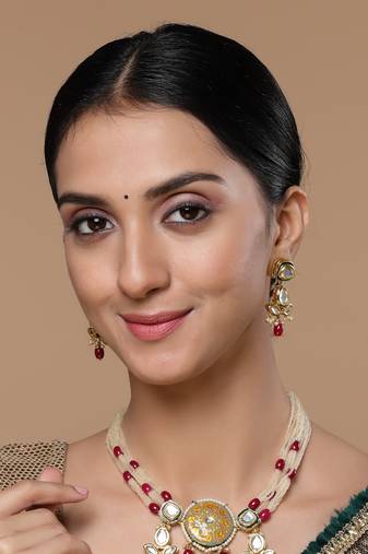 Red & green drop earring with kundan &  pearls